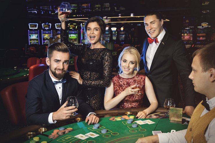 p0107 Live Tables aur Slot Rooms